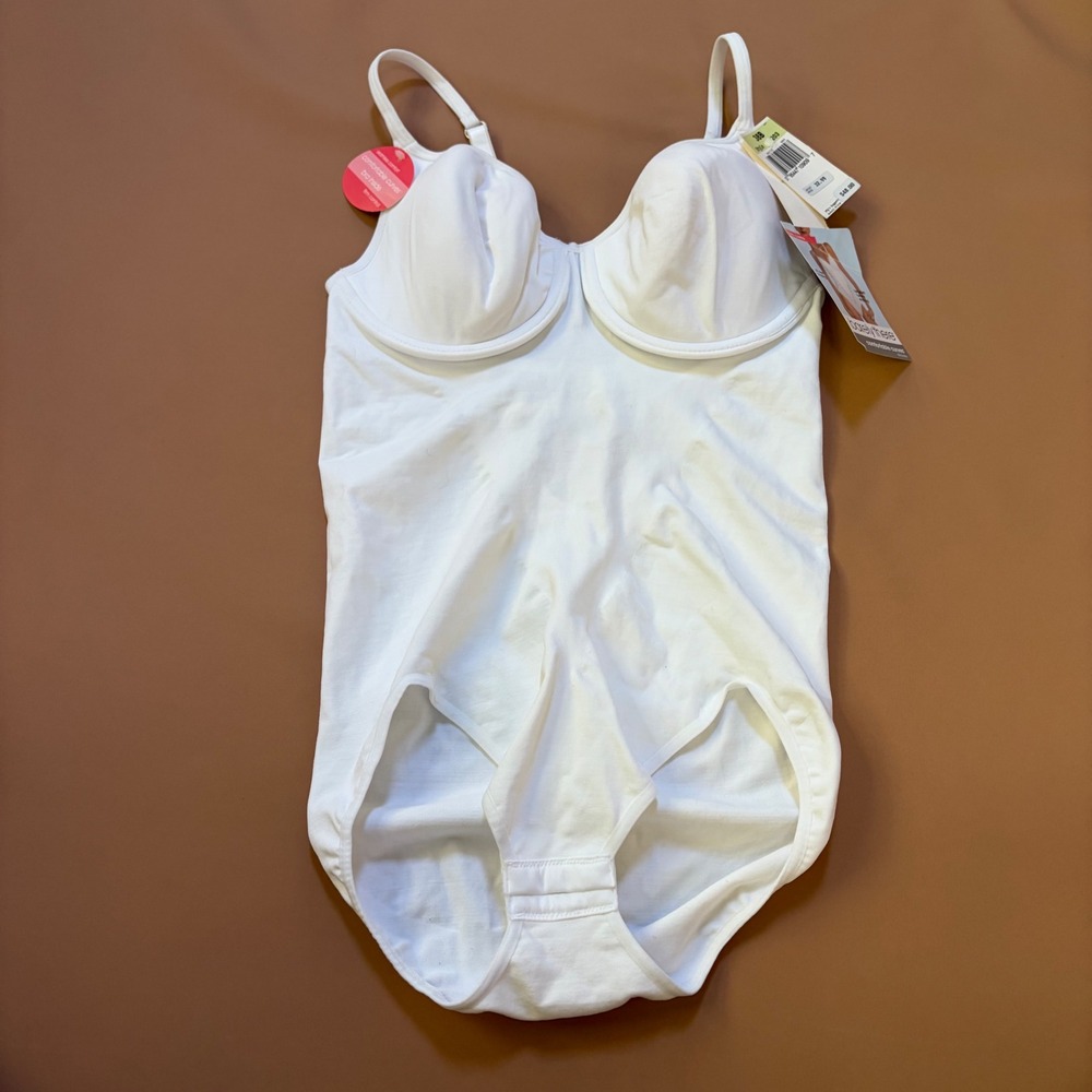Barely There Comfortable Curves White Seamless Shapewear Bodysuit 38B 4203 NWT